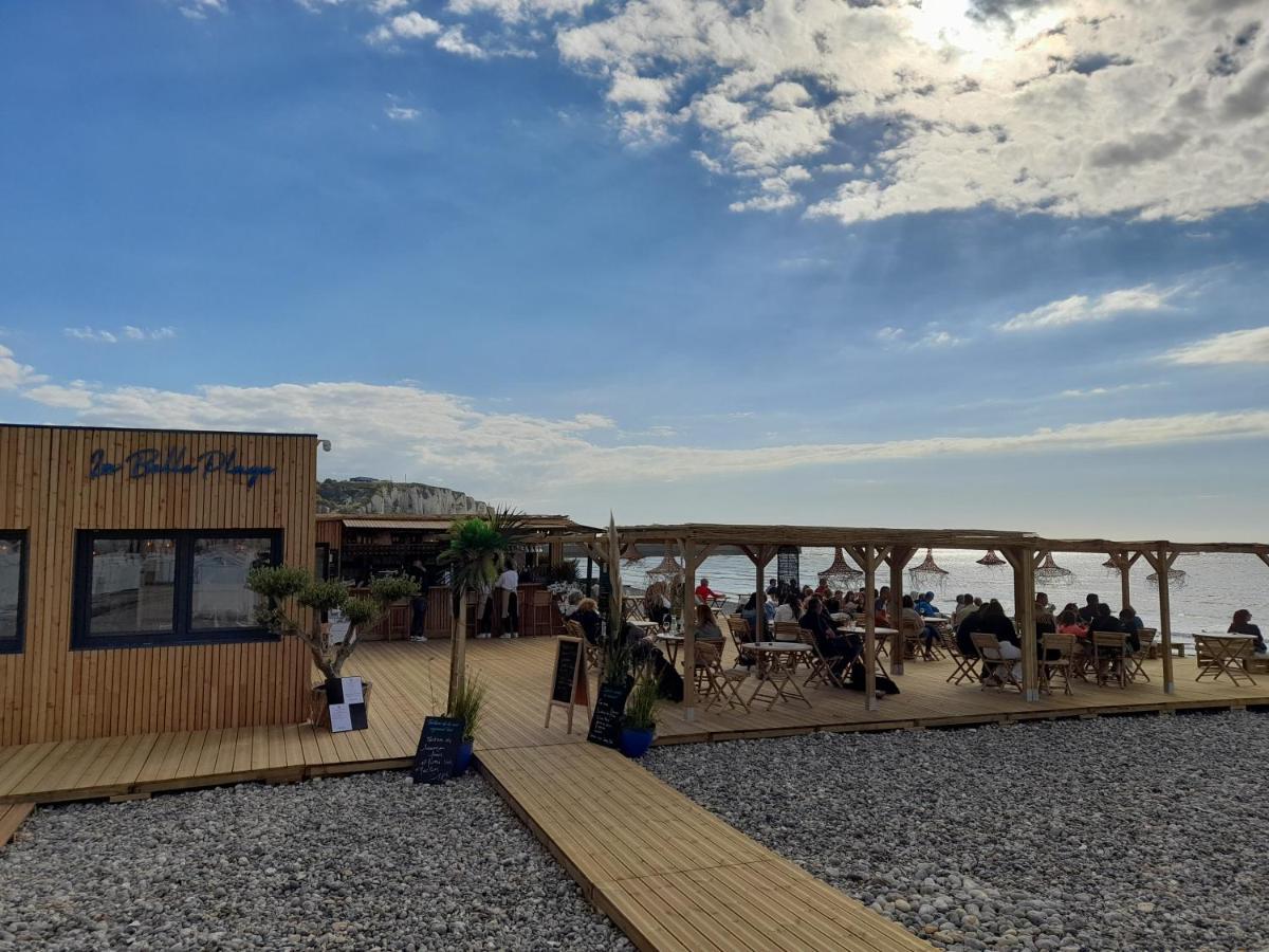 Charmante Villa Plein Sud 50M De La Plage - Balcon Vue Laterale Sur Mer - Equipee De La Fibre, Wifi, Internet Мер-ле-Бен Екстер'єр фото